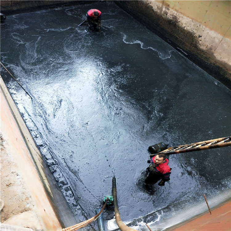 桐柏废水池清理